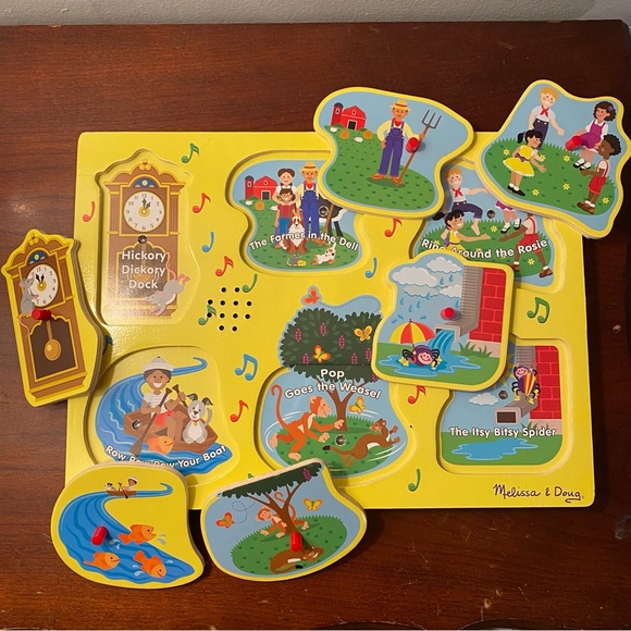 Melissa and Doug wood nursery rhymes puzzle - Picture 2 of 3